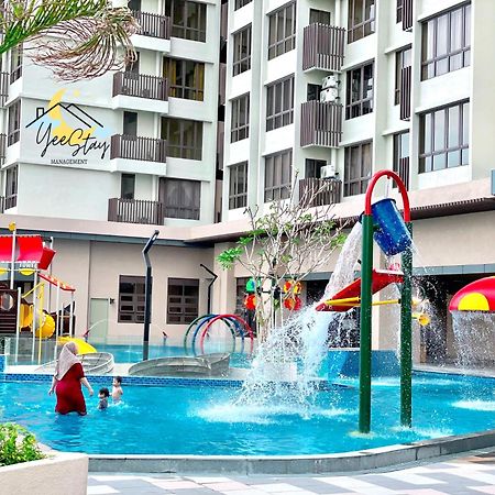 Seaview Poolview Cityview Baliresidence Video Game 5Minjonker Malacca Bagian luar foto